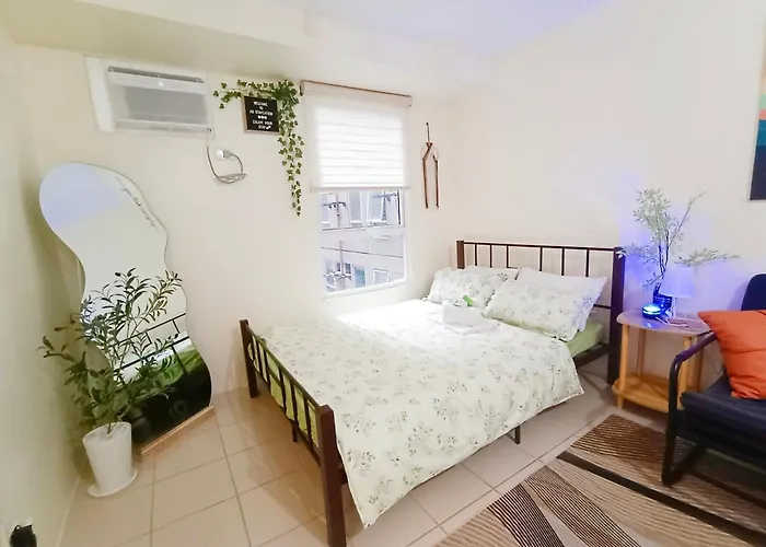 Apartment Urban Deca Homes Tondo - By Adstaycation